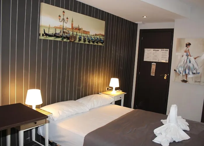 BCN Condal Hostal